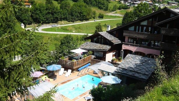 Pool - Holiday Home in Champagny Near Vanoise (Champagny-en-Vanoise)
