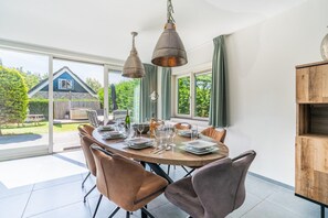 Villa | Tempat makan