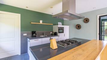 Biệt thự | Bếp riêng | Ghế cao cho trẻ em