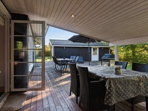 House | Exterior - 5 Star Holiday Home in Saeby (Sæby)