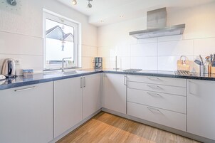 House | Private kitchen | Highchair