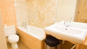 Bathroom - Studio Cabin 3/4 p - LE France - Plagne Centre (La Plagne-Tarentaise)