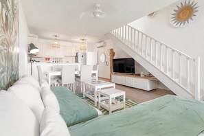 Interior - Golden Sun,  beautiful 2 bedroom with sea view! (Marigot)