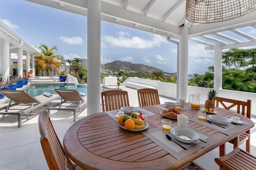 Villa Mallory, 3 bedrooms, private pool and ocean view
