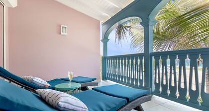 Villa Flamingo, 2 bedroom beach house, sea view!!!