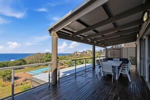 Outdoor dining - Simbithi Coastal Escape | Luxury with Ocean Views (Dolphin Coast)