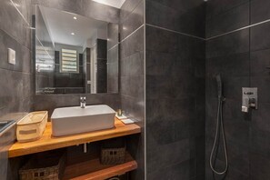 Hair dryer, towels