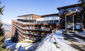 Exterior - Studio for 5 People in the Resort Center (Bourg-Saint-Maurice)