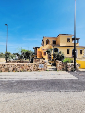 شقة | شرفة/رواق