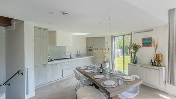 Biệt thự | Phòng khách