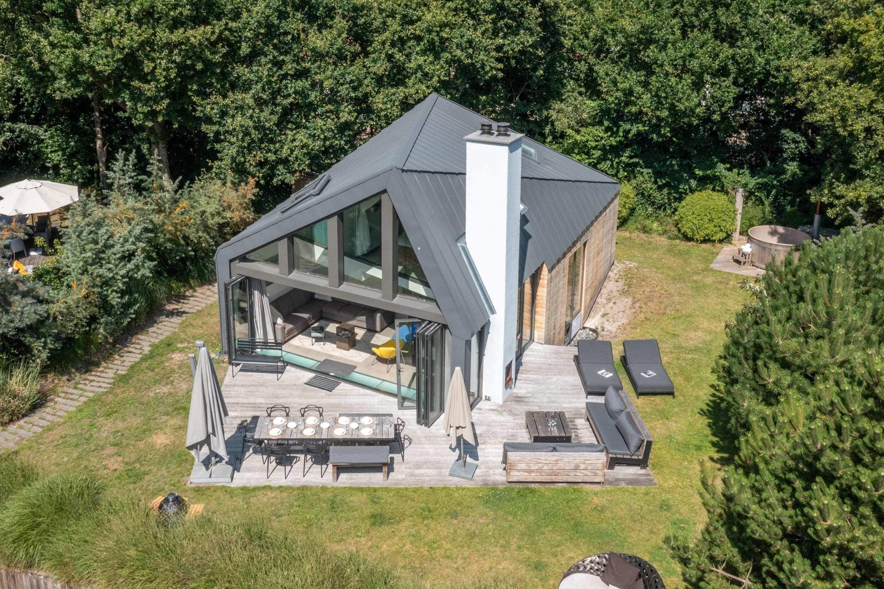 Villa | Outdoor dining