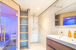 Apartment | Bathroom - 2 Person sea View Apartment With Sauna (De Koog)
