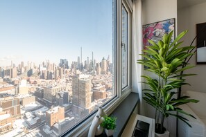 Interior - 2-bedroom apartment in brilliant New York with AC (New York)