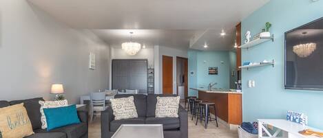 Condo, Multiple Beds, Balcony, Ocean View (Las Palomas Resort Coronado 605) | Living area | 42-inch flat-screen TV with digital channels