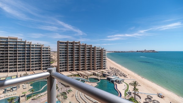 Pool - Las Palomas Beach and Golf Resort (Puerto Peñasco)