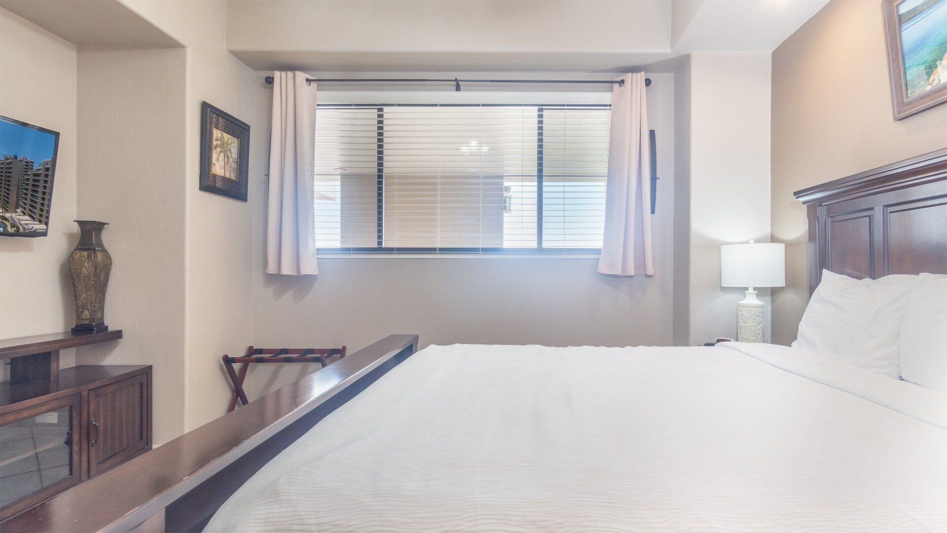 Condo, 1 King Bed with Sofa bed, Balcony, Ocean View (Las Palomas Resort Topaz 706) | 1 bedroom, individually decorated, individually furnished