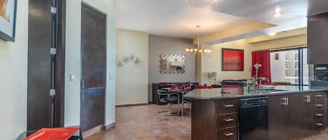 Condo, Multiple Beds, Balcony, Ocean View (Las Palomas Resort Cortez 605) | Interior