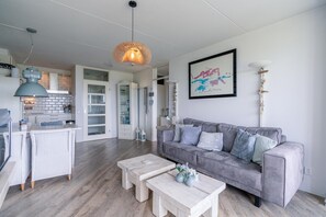 Apartment | Living room