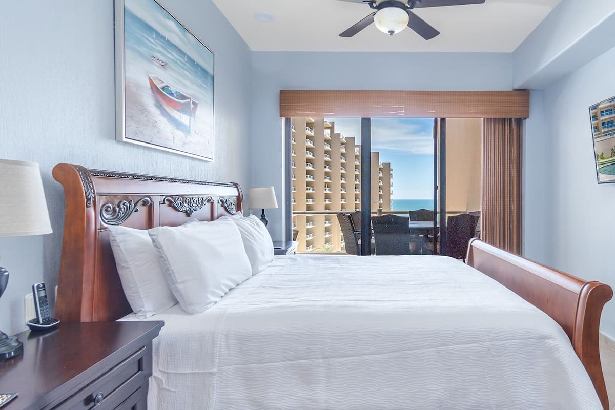 Condo, Multiple Beds, Balcony, Ocean View (Las Palomas Resort Opalo 504) | 2 bedrooms, individually decorated, individually furnished