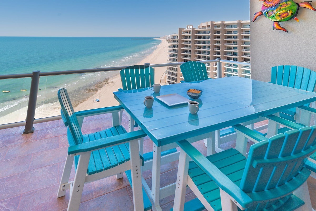 Condo, Multiple Beds, Balcony, Ocean View (Las Palomas Resort Coronado 1407) | Outdoor dining