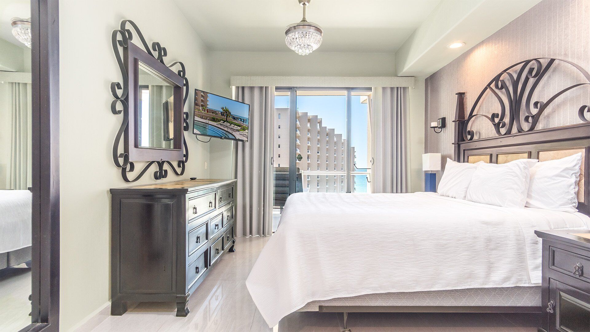 Condo, Multiple Beds, Balcony, Ocean View (Las Palomas Resort Opalo 601) | 3 bedrooms, individually decorated, individually furnished