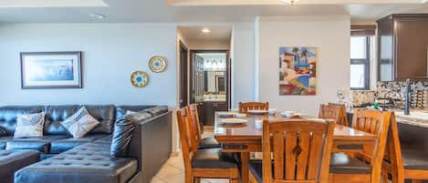 Apartamento, varias camas, balcón, vistas al mar (Las Palomas Resort Topaz 801)