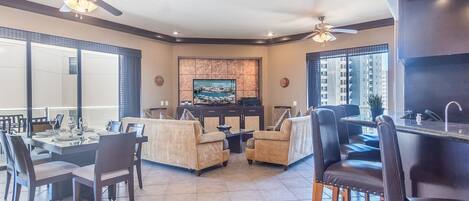Condo, Multiple Beds, Balcony, Ocean View (Las Palomas Resort Rubi 901) | Dining
