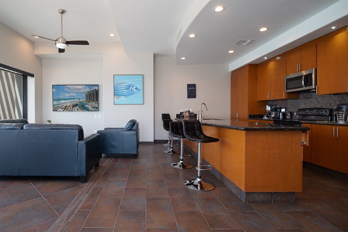 Condo, Multiple Beds, Balcony, Ocean View (Las Palomas Resort Cabrillo 1507) | Interior