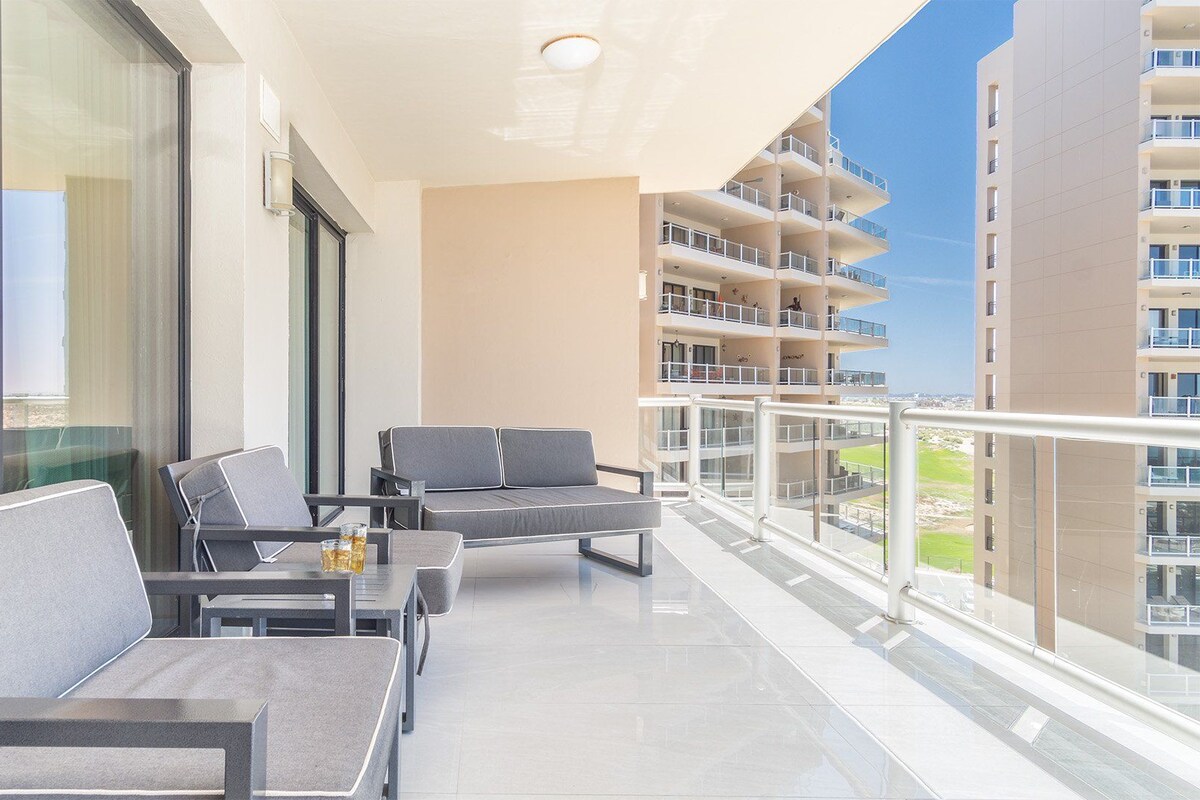 Apartamento, varias camas, balcón, vistas al mar (Las Palomas Resort Opalo 601)