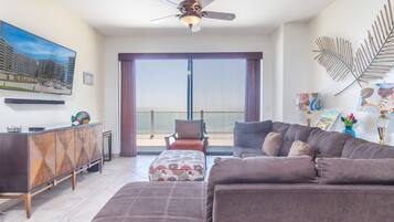 Condo, Multiple Beds, Balcony, Ocean View (Las Palomas Resort Coronado 1003) | Living area | 42-inch flat-screen TV with digital channels