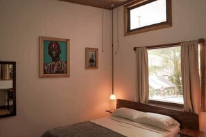 1 bedroom, WiFi, bed sheets