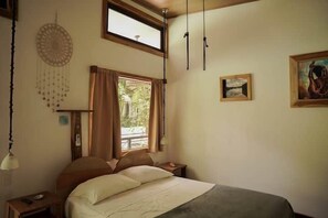 WiFi, bed sheets