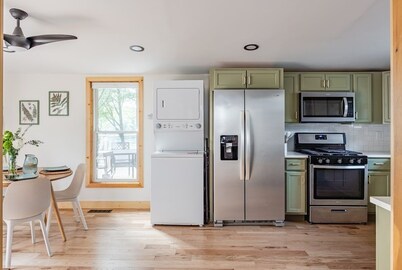 Fall Retreat: River View + Hot Tub in Village