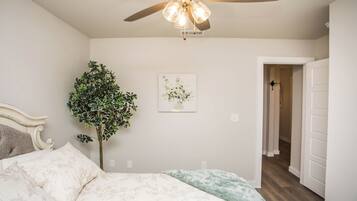 Fer et planche Ă  repasser, Wi-Fi gratuit, draps fournis