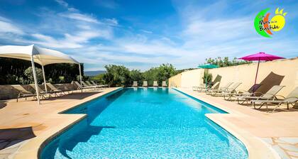 Deschanel, Mas de la Bastide (Feriendorf mit Gîtes)