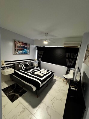1 bedroom, in-room safe, iron/ironing board, WiFi