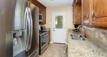 Enjoyable 3-bedroom house with AC in Baton Rouge