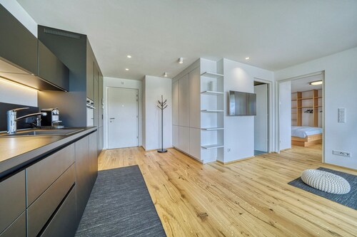 Apartment with a view of the surrounding mountains