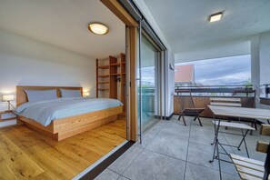1 chambre, fer et planche à repasser, Wi-Fi, draps fournis