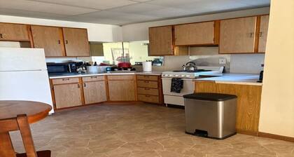 Enchanting apartment next to the Toledo Zoo