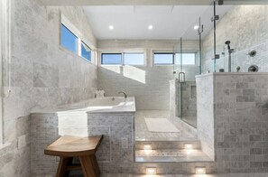 Apartment, Mehrere Betten (Cabana Club C408- Sugar Sand Shores) | Badezimmer
