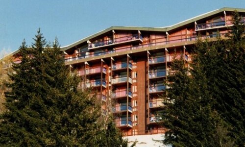 Apartment in Villards With Valley View