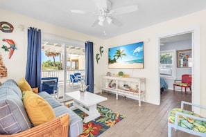 House, Multiple Beds (John's Pass-Time Beach Cottage #1 and) | Living area - John's Pass-time Beach Cottage #1 and #2 (Madeira Beach)