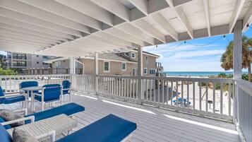 House, Multiple Beds (John's Pass-Time Beach Cottage #1 and) | Property grounds