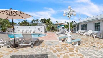 Condo, nhiều giường (The Bungalows) | Hồ bơi | Hồ bơi nước nóng