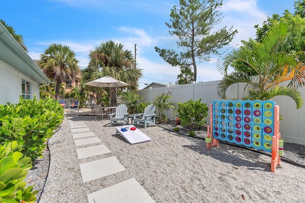 Condo, varias camas (The Bungalows) | Terraza o patio