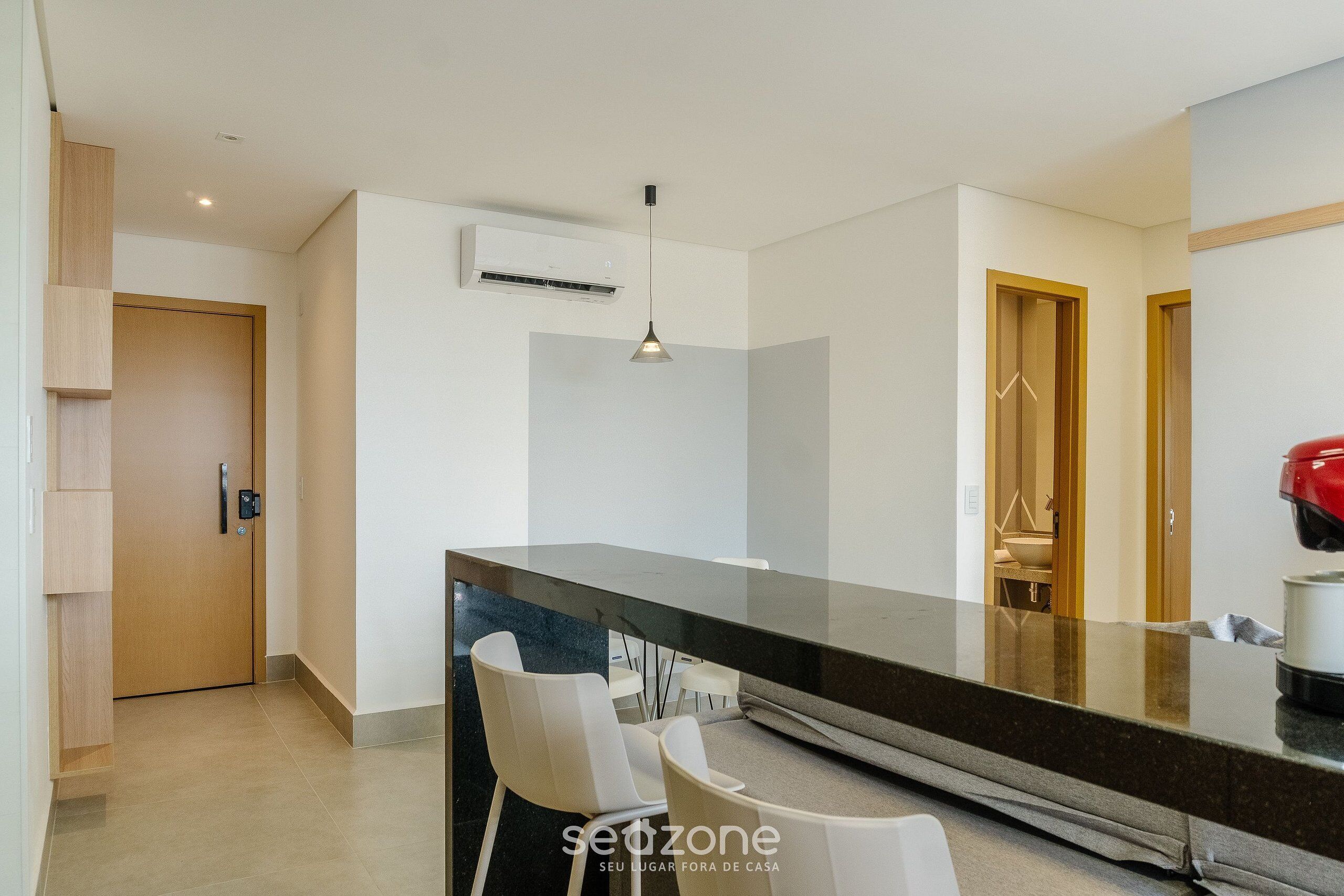 Apartment | Lobby