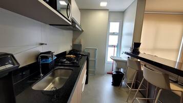 Basic Apartment | Private kitchen
