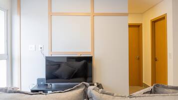 Basic Apartment | Interior