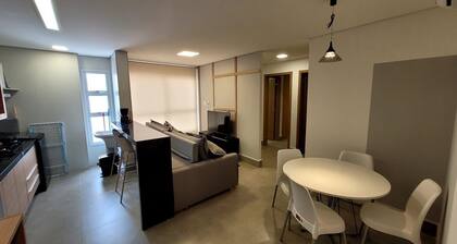 Apts in a Building With Pool and Gym - GRL